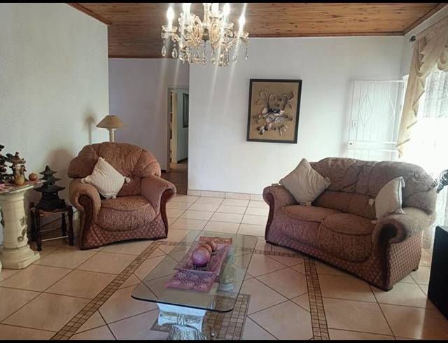 3 BEDROOM HOUSE FOR SALE IN FREEWAY PARK